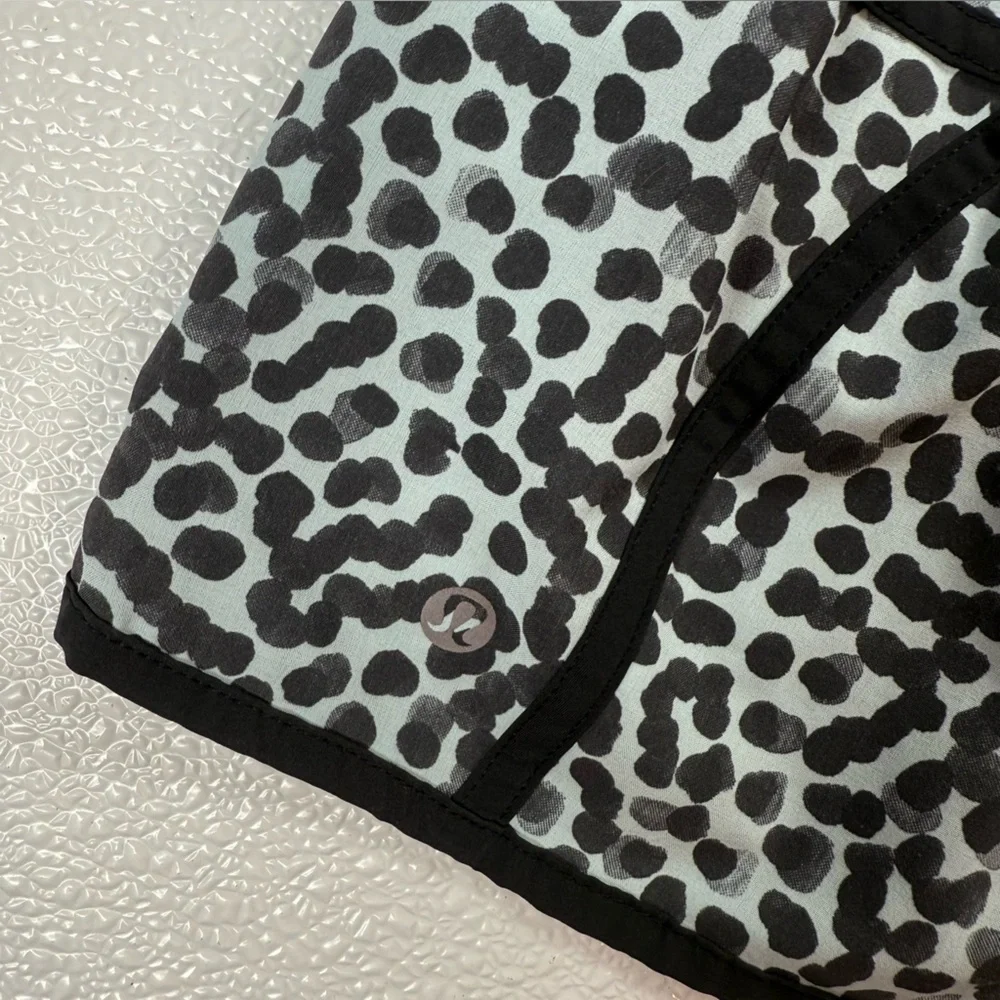 lululemon athletica lululemon tracker